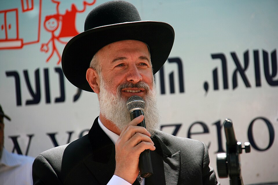 Yona Metzger