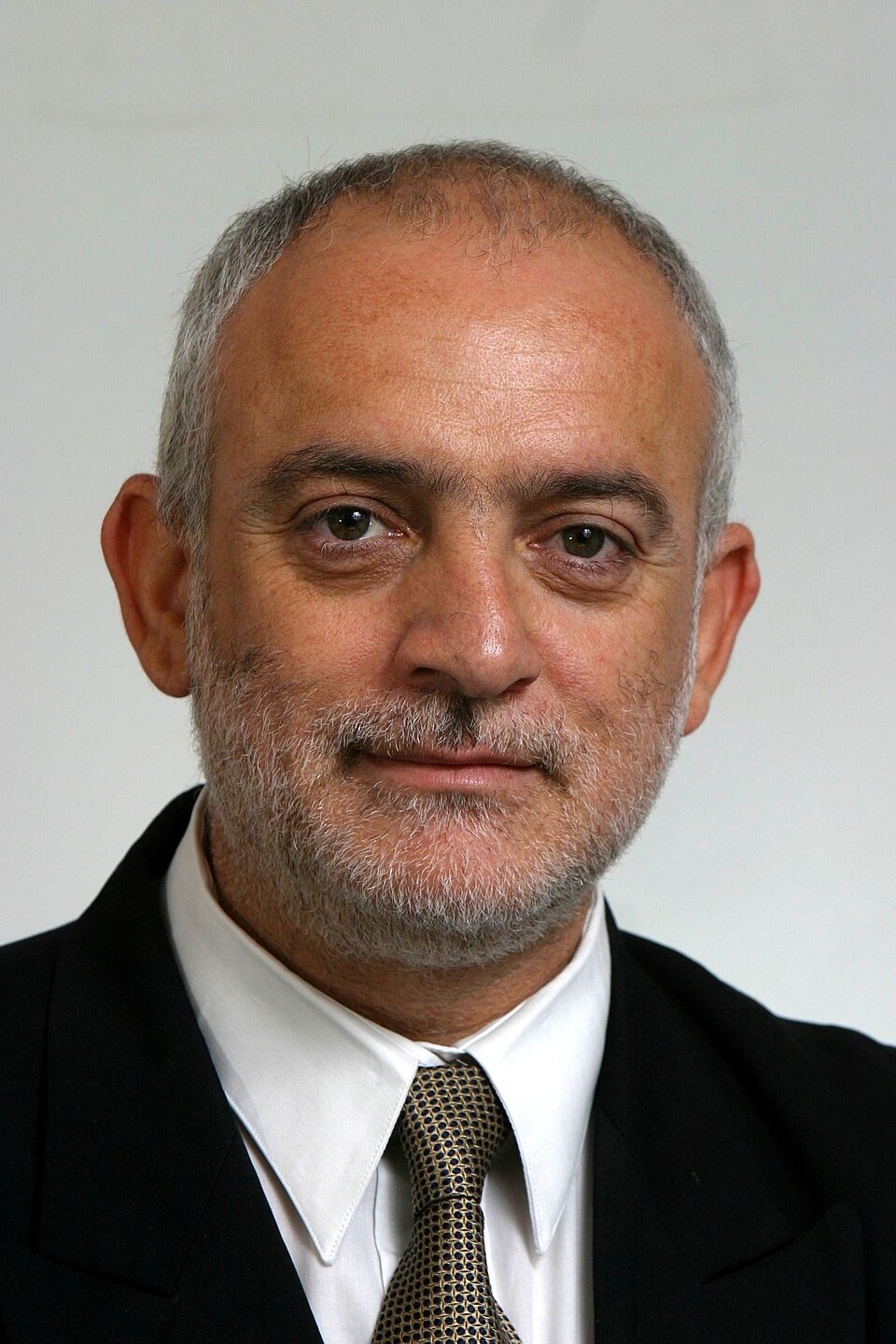 Yoni Ben Menachem