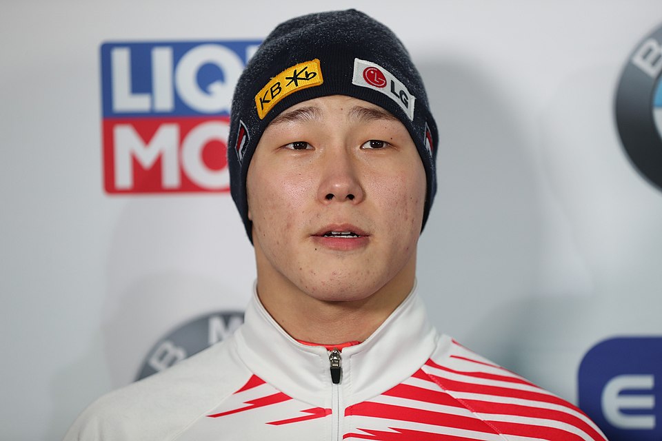 Yun Woo Sung
