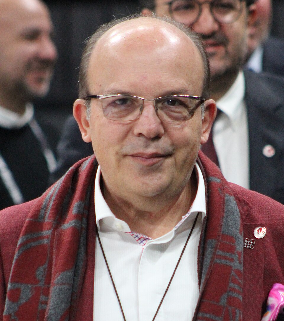 Yılmaz Argüden