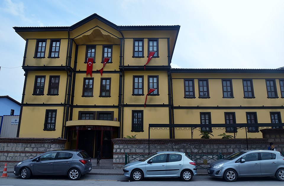 Yılmaz Büyükerşen