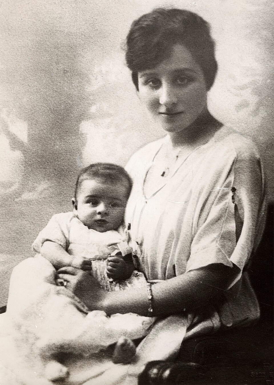 Zizi Lambrino