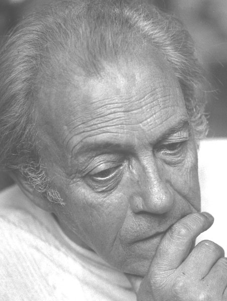 Zizi Makri