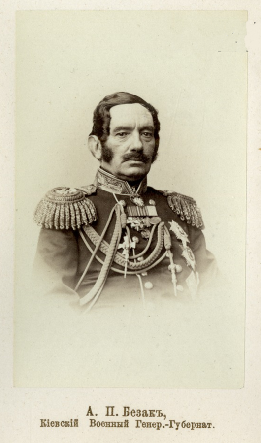 Александр Семенов