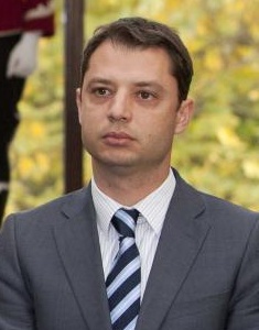Делян Добрев