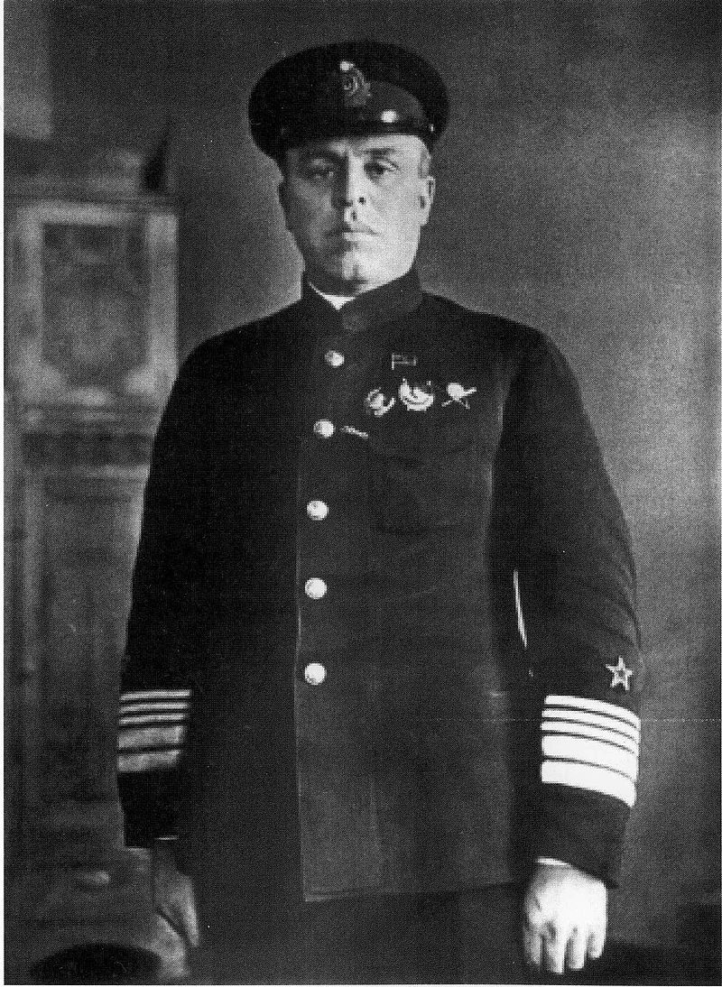 Михаил Викторов